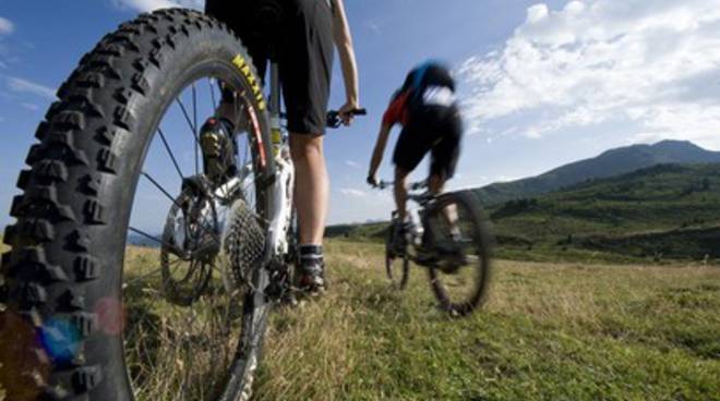 Encomio alla bicicletta Encomio alla bicicletta